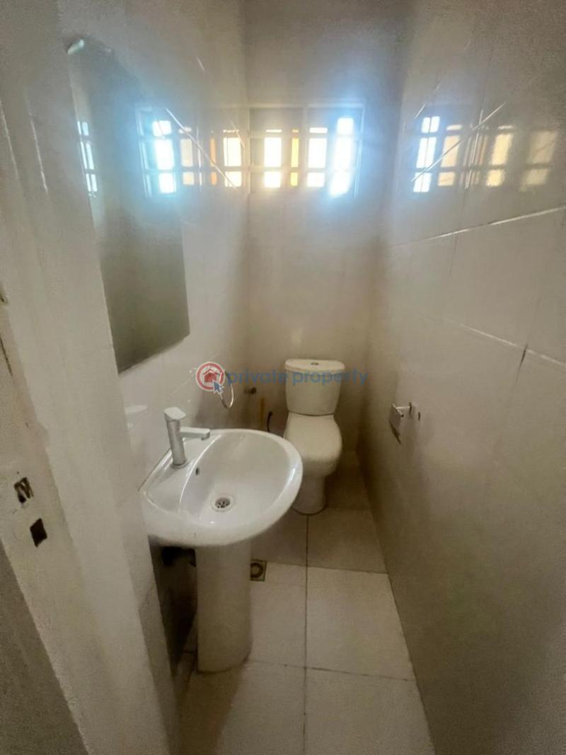 3 bedroom House For Rent Spintex Road Accra - 2