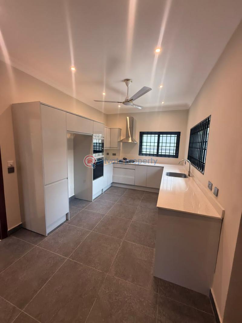 4 bedroom House For Rent Gbawe Topbase Gbawe Accra Metropolitan  - 11