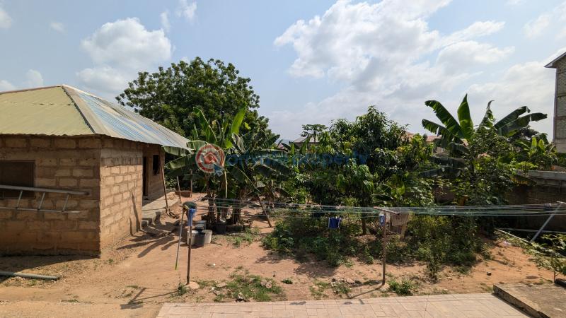 5 bedroom House For Sale Amasaman Stadium Road Amasaman Ga West Municipal Accra - 3