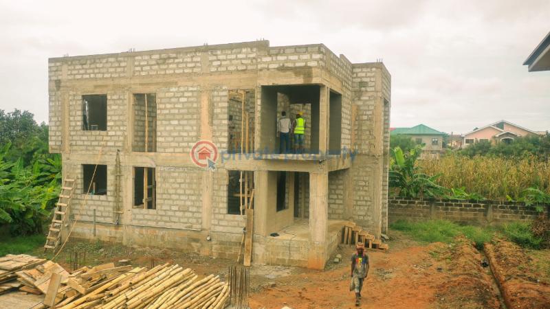 4 bedroom House For Sale Lashibi Spintex Accra - 6