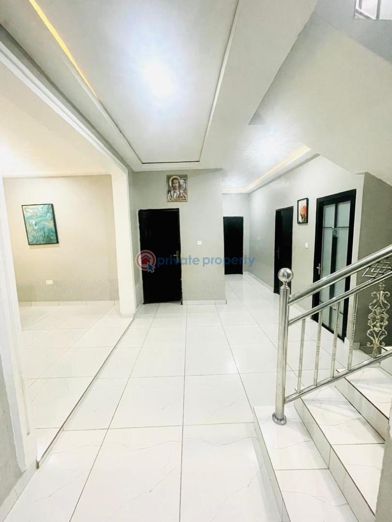 6 bedroom House For Sale Kumasi Metropolitan Ashanti - 5