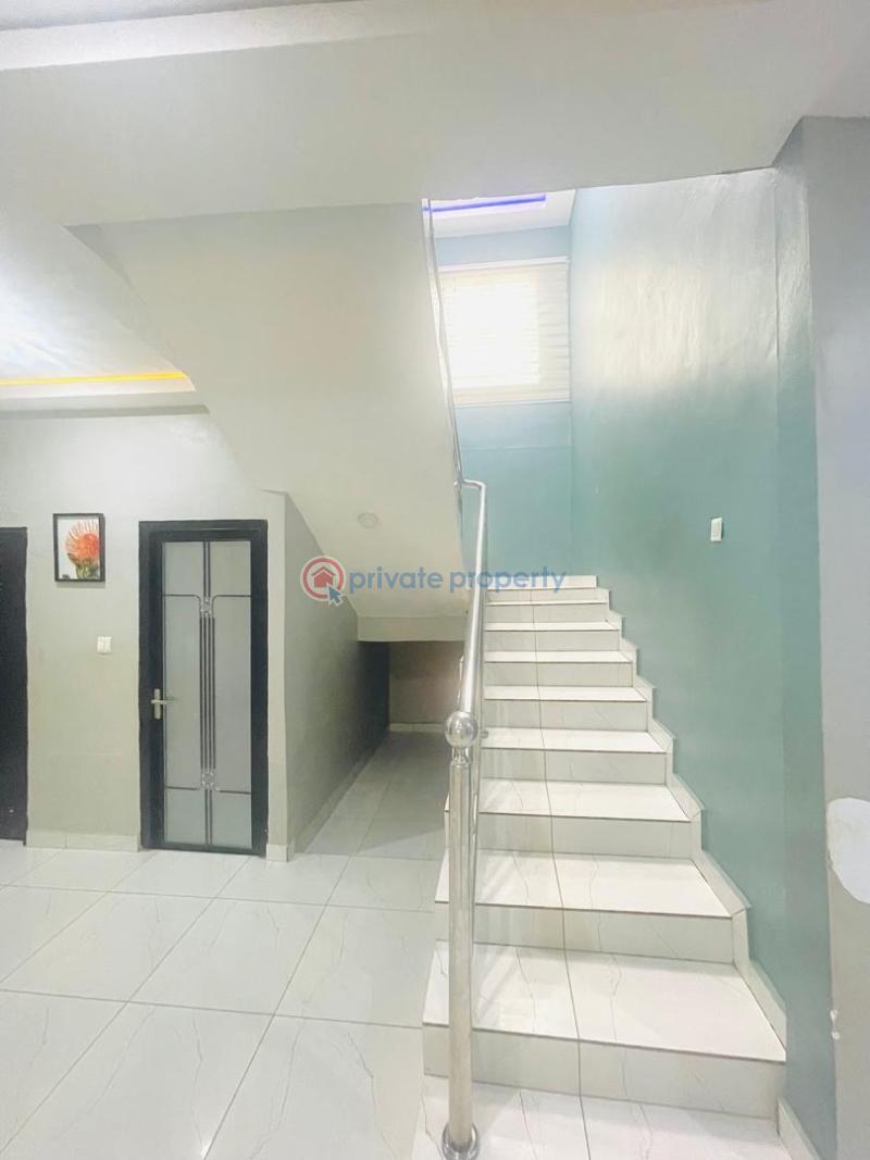 6 bedroom House For Sale Kumasi Metropolitan Ashanti - 9