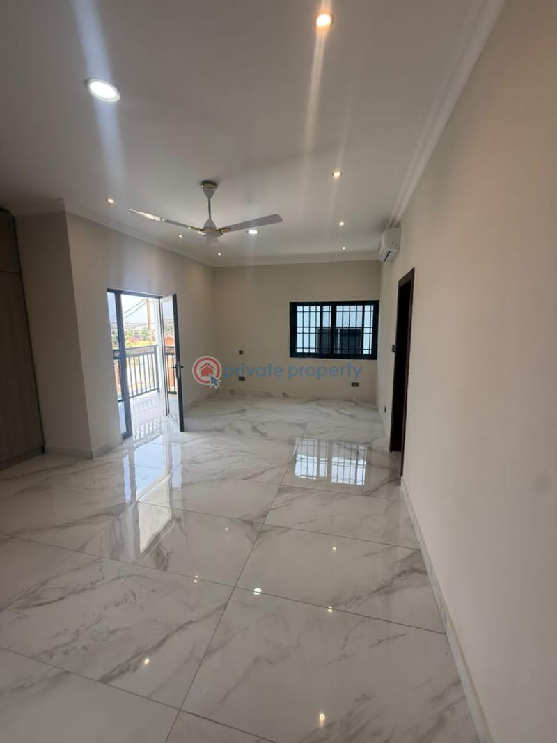 4 bedroom House For Sale Gbawe Topbase Gbawe Accra Metropolitan  - 3
