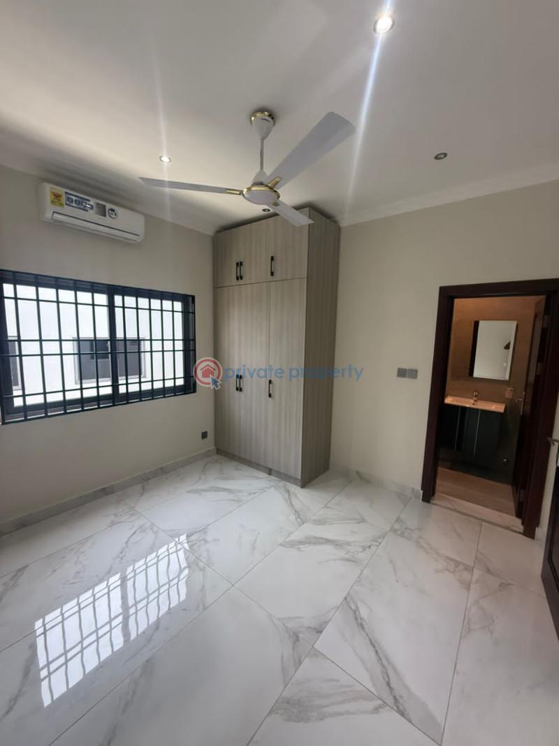 4 bedroom House For Sale Gbawe Topbase Gbawe Accra Metropolitan  - 15