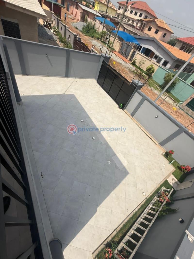 4 bedroom House For Sale Gbawe Topbase Gbawe Accra Metropolitan  - 17