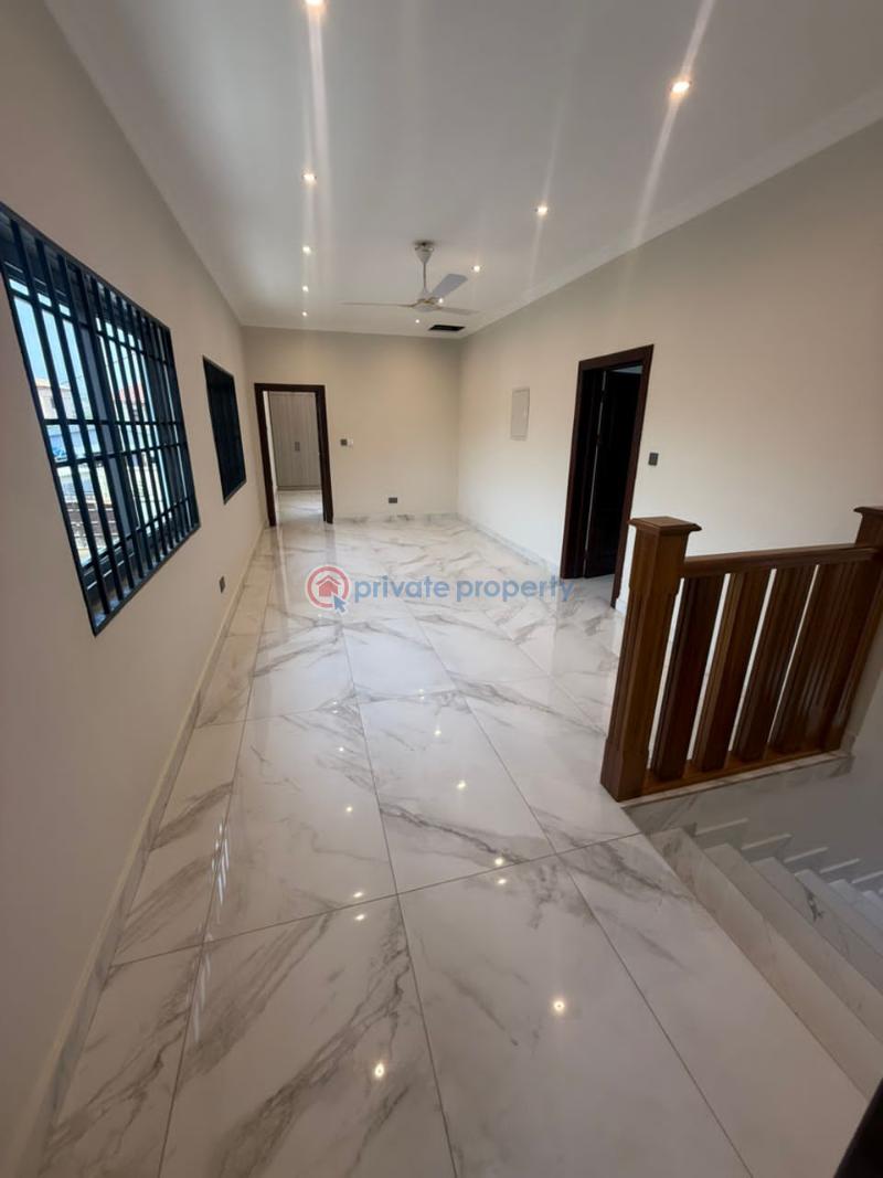 4 bedroom House For Sale Gbawe Topbase Gbawe Accra Metropolitan  - 11