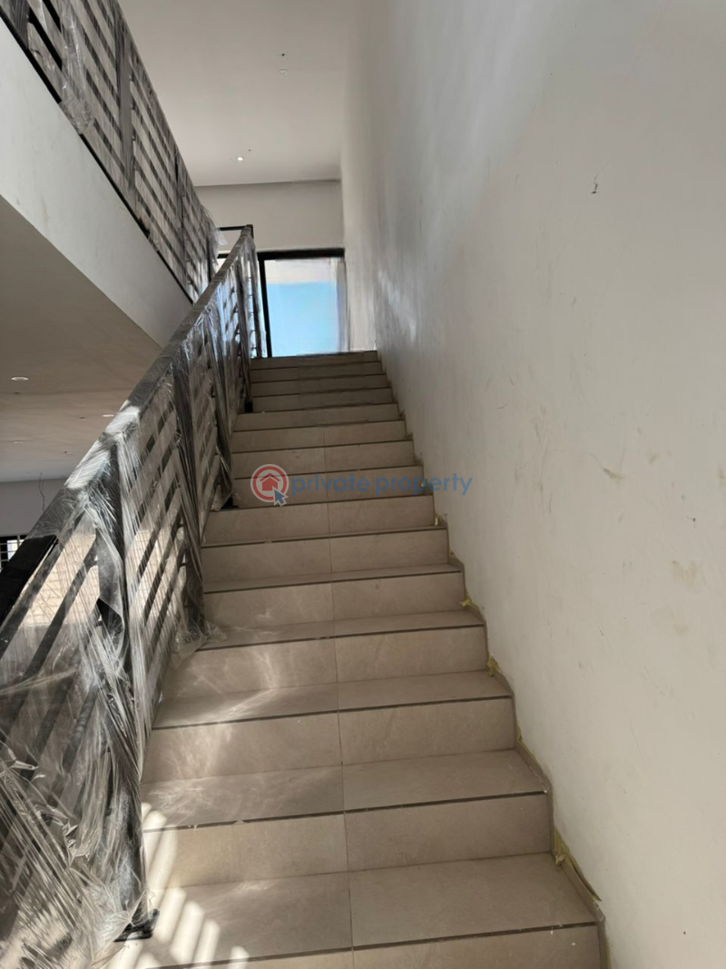 4 bedroom House For Sale Spintex Road Accra - 7