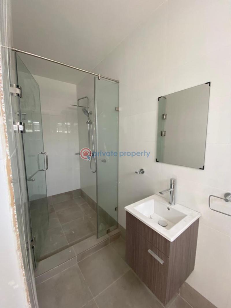 3 bedroom House For Sale Spintex Road Accra - 8