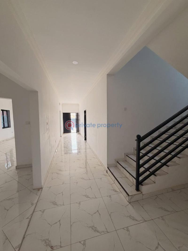 4 bedroom House For Sale Lakeside Community 8 Lakeside Estates. Adenta Municipal Accra - 11