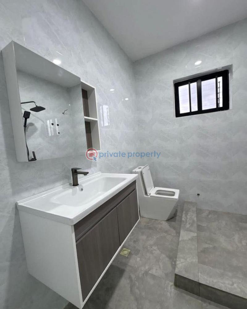 3 bedroom House For Sale Lakeside East Legon Accra - 11
