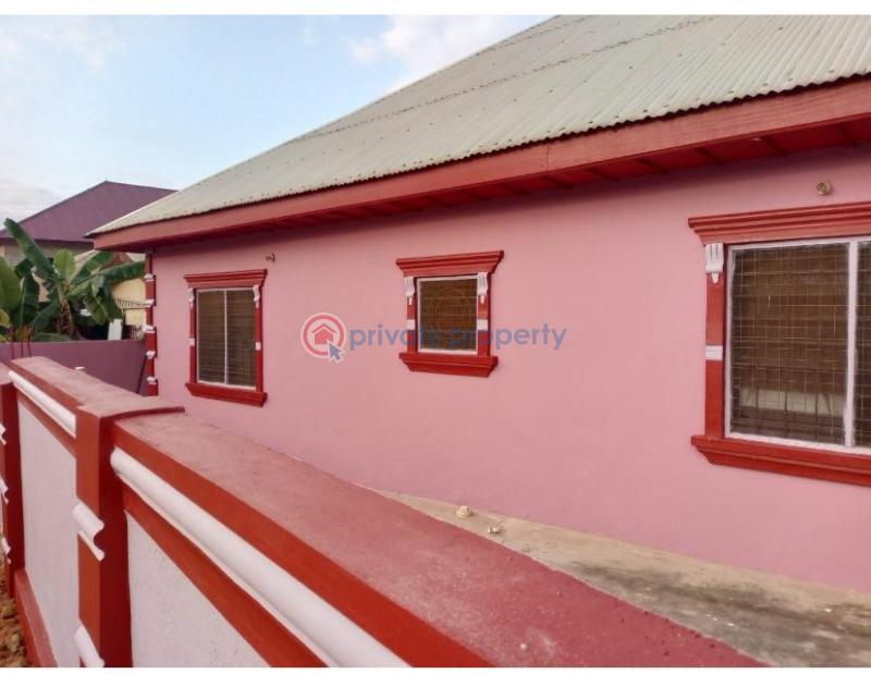 3 bedroom House For Sale Kumasi Sokoban On Ahodwo Sokoban Road. Kumasi Metropolitan Ashanti - 1