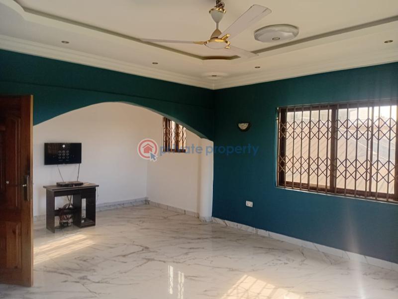7 bedroom House For Sale Pokuase Kpobikope Pokuase Accra Metropolitan  - 7
