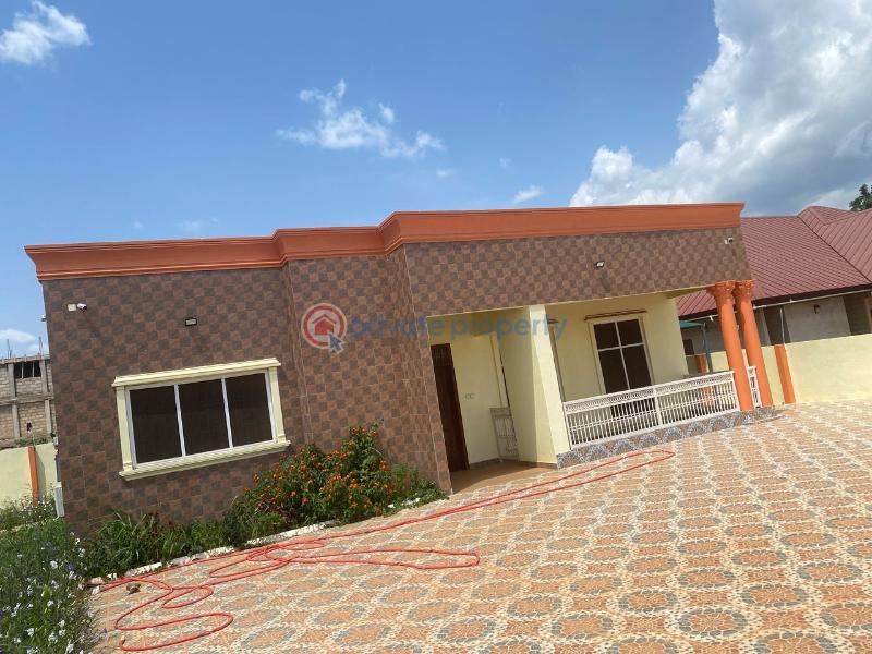 3 bedroom House For Sale Kumasi Donyina Deduako Kumasi Metropolitan Ashanti - 1