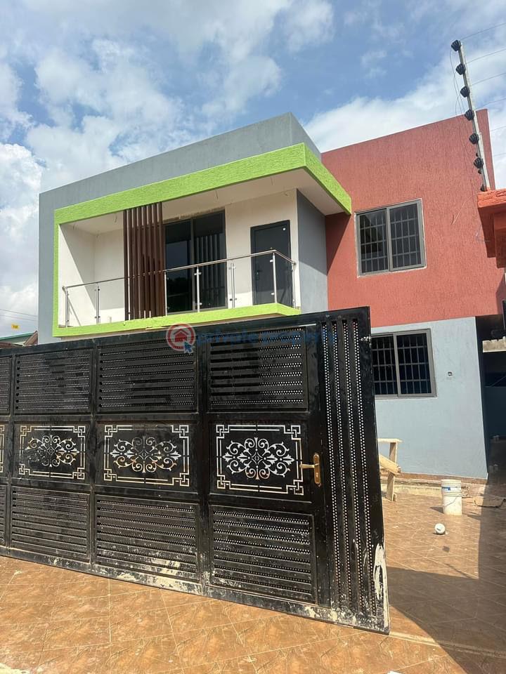 4 bedroom House For Sale Kumasi Ahodwo Daban Bosomtwe Ashanti - 0