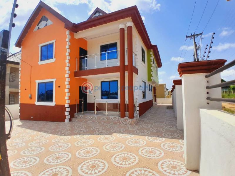 5 bedroom House For Sale Kronum, Kumasi Ghana After Kronum. Kumasi Metropolitan Ashanti - 0