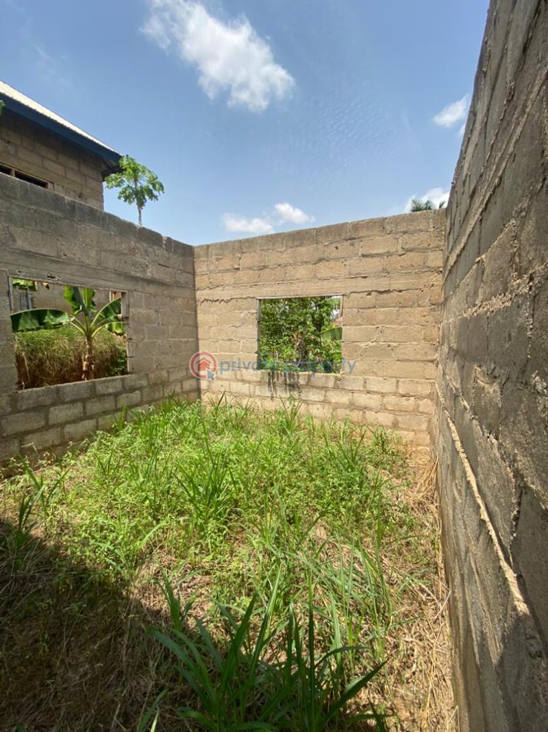 4 bedroom House For Sale Atwima Boko Kumasi Atwima Kwanwoma Ashanti - 4