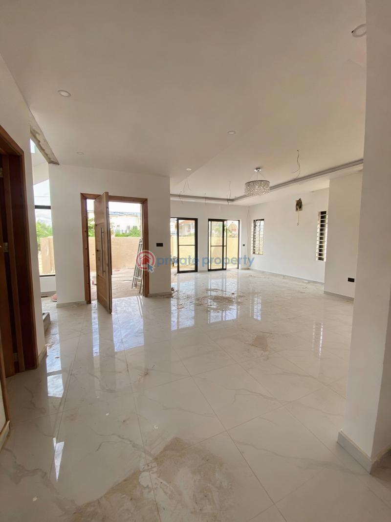 4 bedroom House For Sale Spintex Road Accra - 5