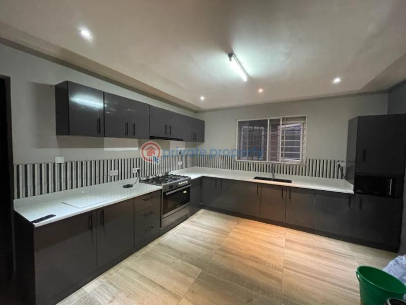 4 bedroom House For Sale Agbogba Agbogbloshie Accra - 3
