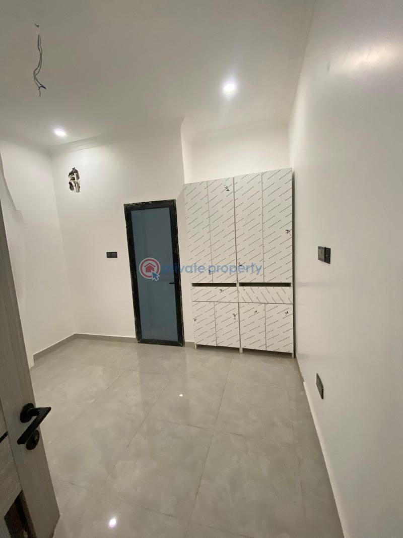 4 bedroom House For Sale Spintex Road Accra - 6