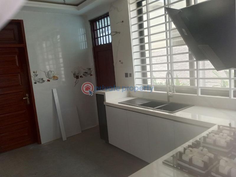 4 bedroom House For Rent Accra East Legon  - 7