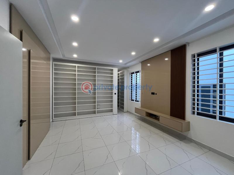 4 bedroom House For Sale Abelemkpe Accra - 3