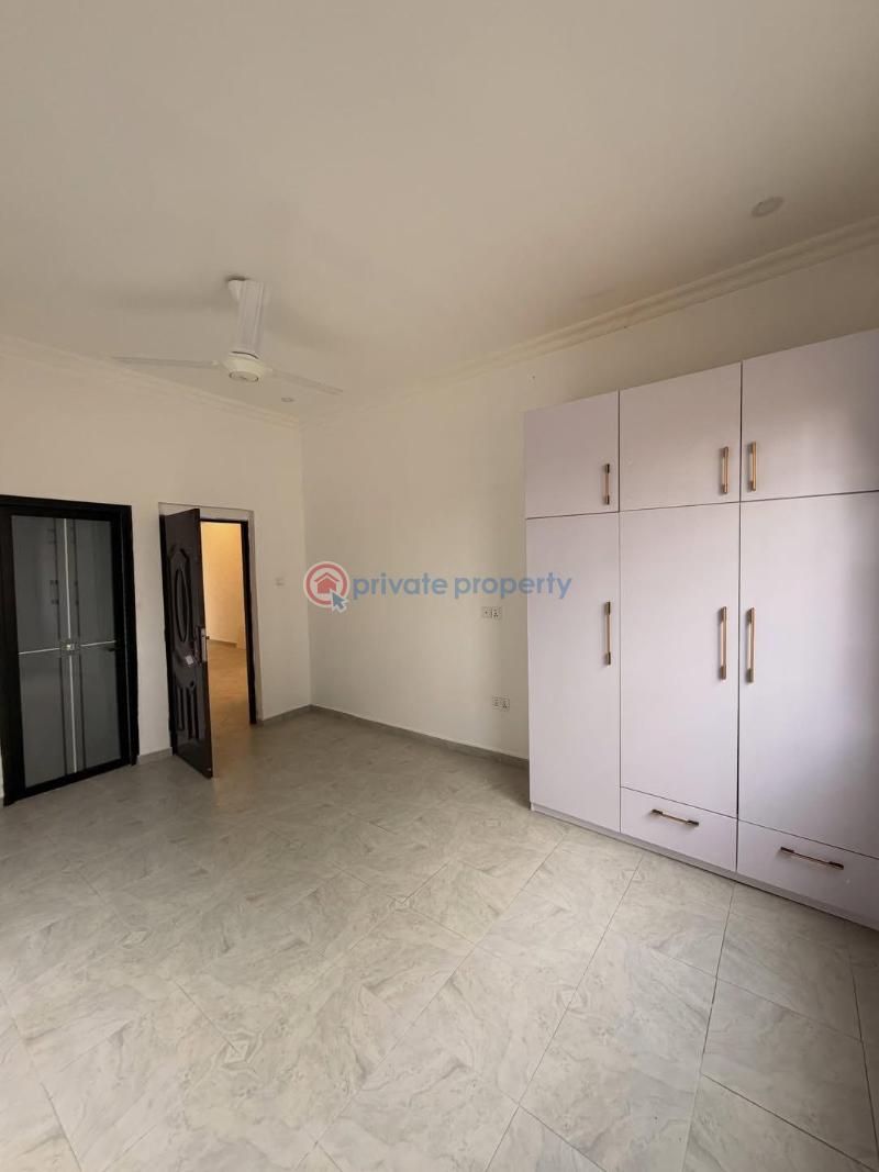 4 bedroom House For Sale Lakeside Community 8 Lakeside Estates. Adenta Municipal Accra - 2