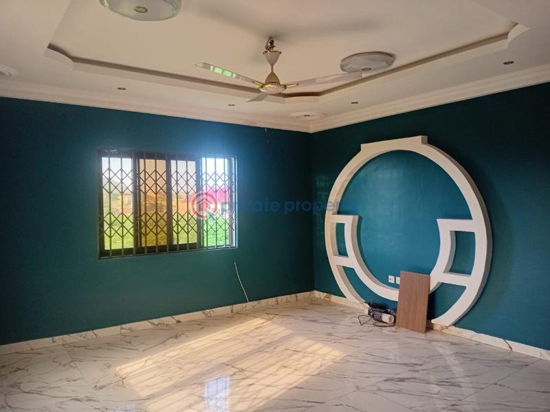 7 bedroom House For Sale Pokuase Kpobikope Pokuase Accra Metropolitan  - 5