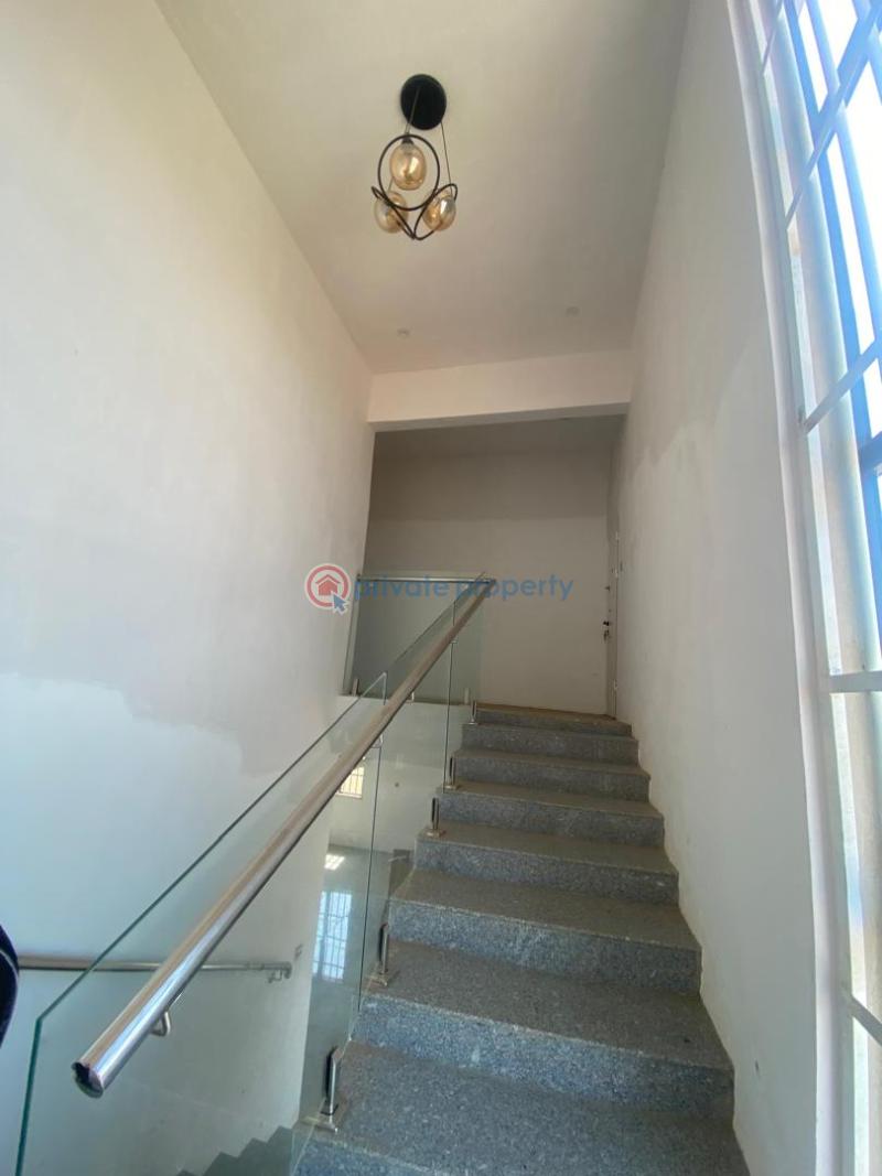 5 bedroom House For Sale Asokore Mampong, Kumasi Ghana Near Asokore Mampong Kumasi Metropolitan Ashanti - 4