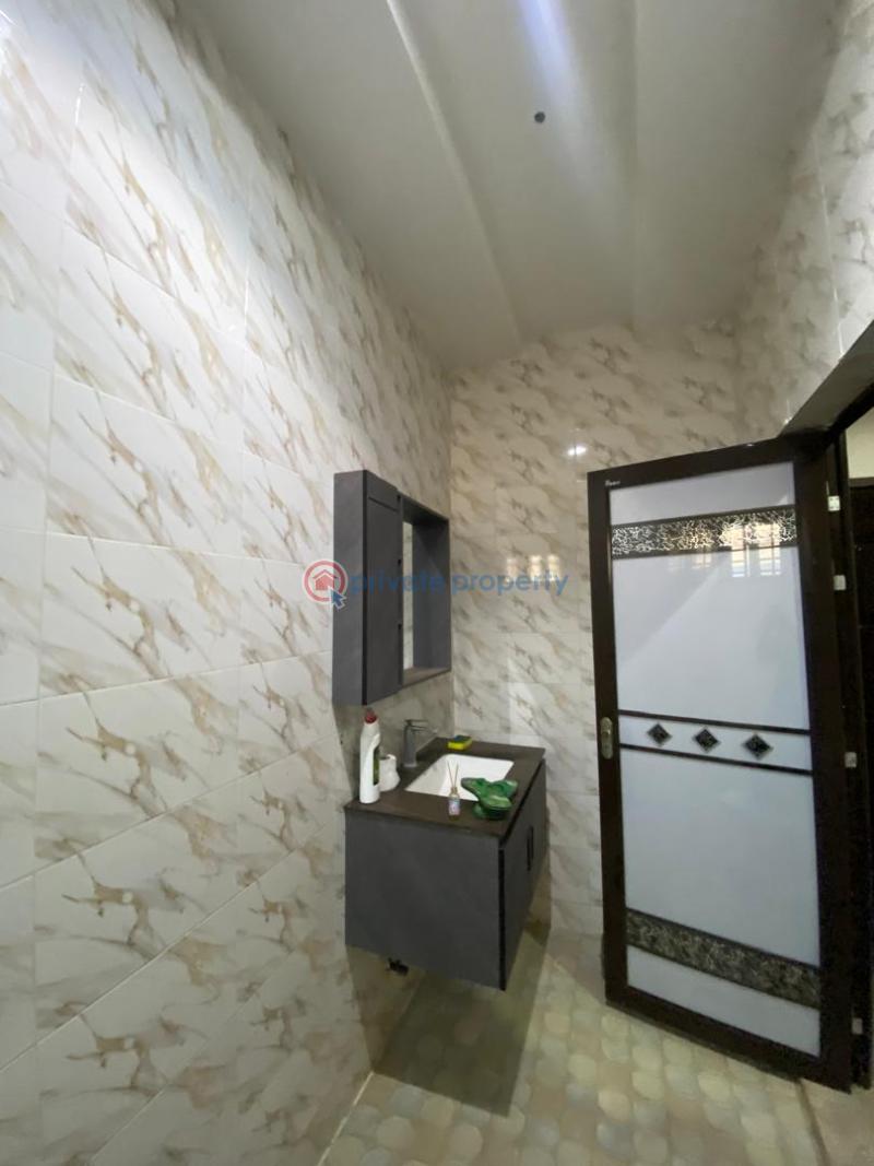 3 bedroom House For Rent Pantang Adenta Municipal Accra - 8