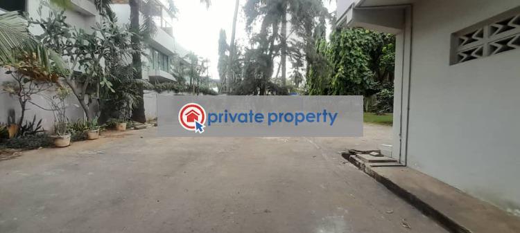 4 bedroom House For Sale Airport Residential Area Accra - 4
