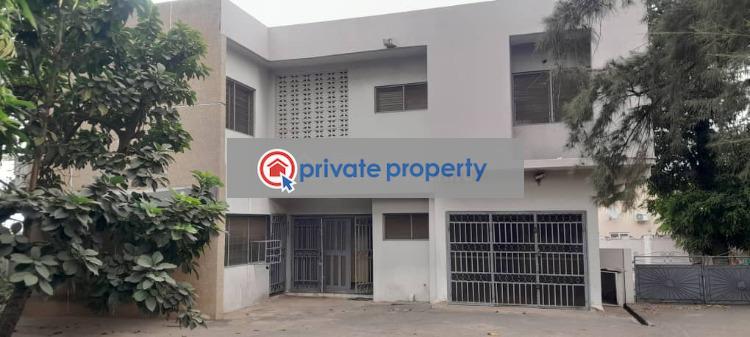 4 bedroom House For Sale Airport Residential Area Accra - 3