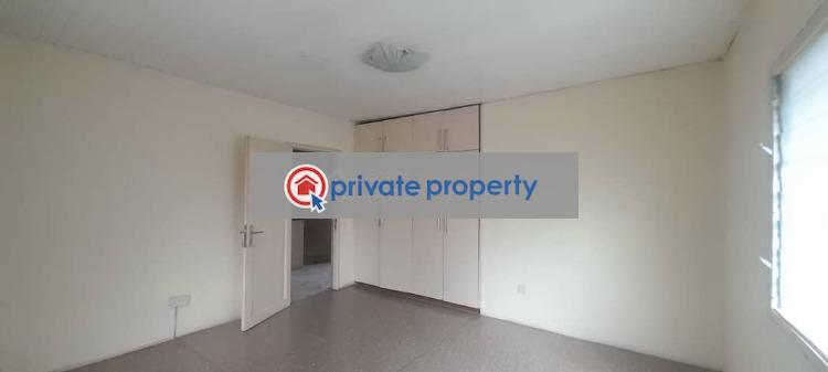 4 bedroom House For Sale Airport Residential Area Accra - 0