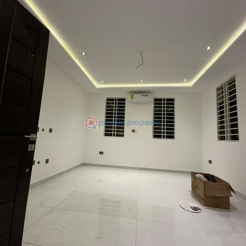 6 bedroom House For Sale Nmai Dzorn School Junction East Legon Accra - 11
