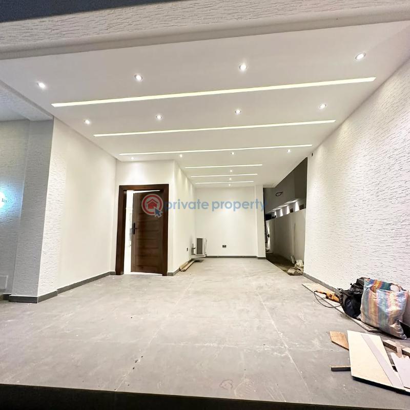 6 bedroom House For Sale Nmai Dzorn School Junction East Legon Accra - 1