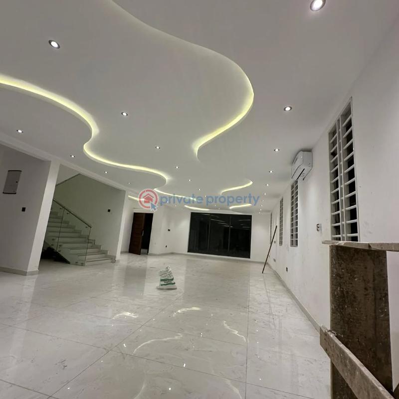 6 bedroom House For Sale Nmai Dzorn School Junction East Legon Accra - 7