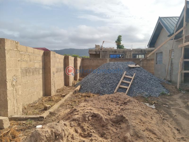 2 bedroom Mixed use Land For Sale Koans Estate Ga East Municipal Accra - 5