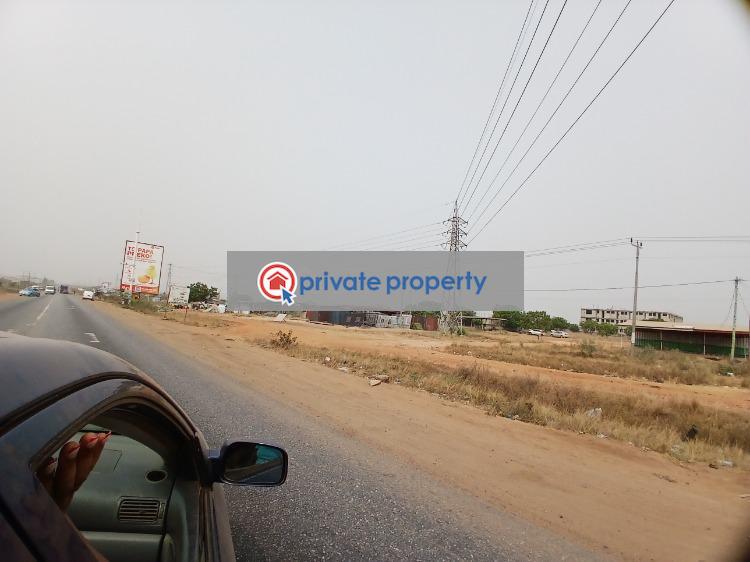 Land For Sale &nbsp;central University College Dawhenya Tema Accra - 2