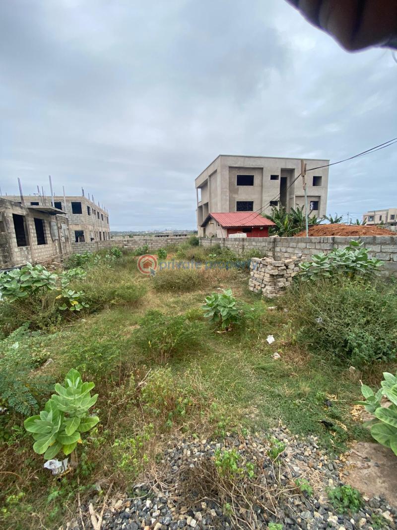 Land For Sale Sakumono Urban Lodge Accra Metropolitan  - 0
