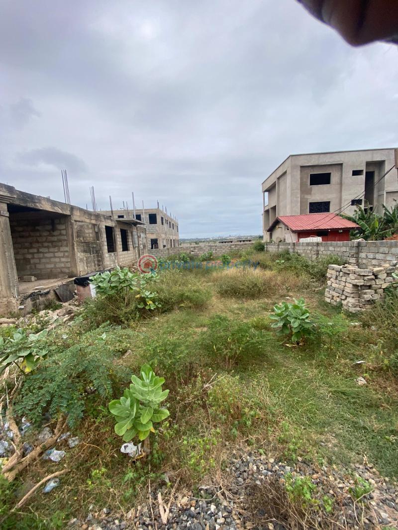 Land For Sale Sakumono Urban Lodge Accra Metropolitan  - 1