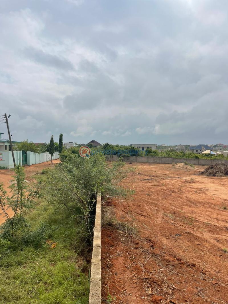 Land For Sale Beachroad Prampram Ningo Prampram District Accra - 1