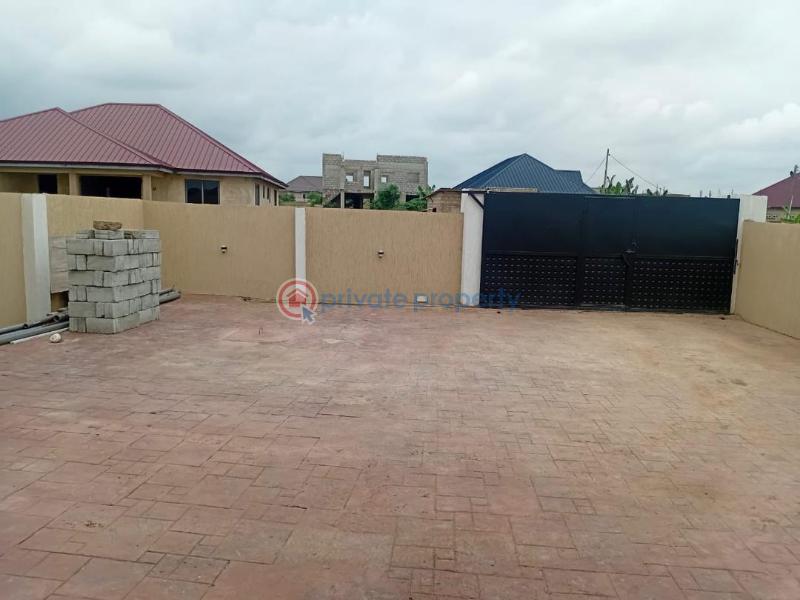 5 bedroom Commercial Property For Sale Amasaman, Ayikai Doblo Amasaman Ga West Municipal Accra - 9
