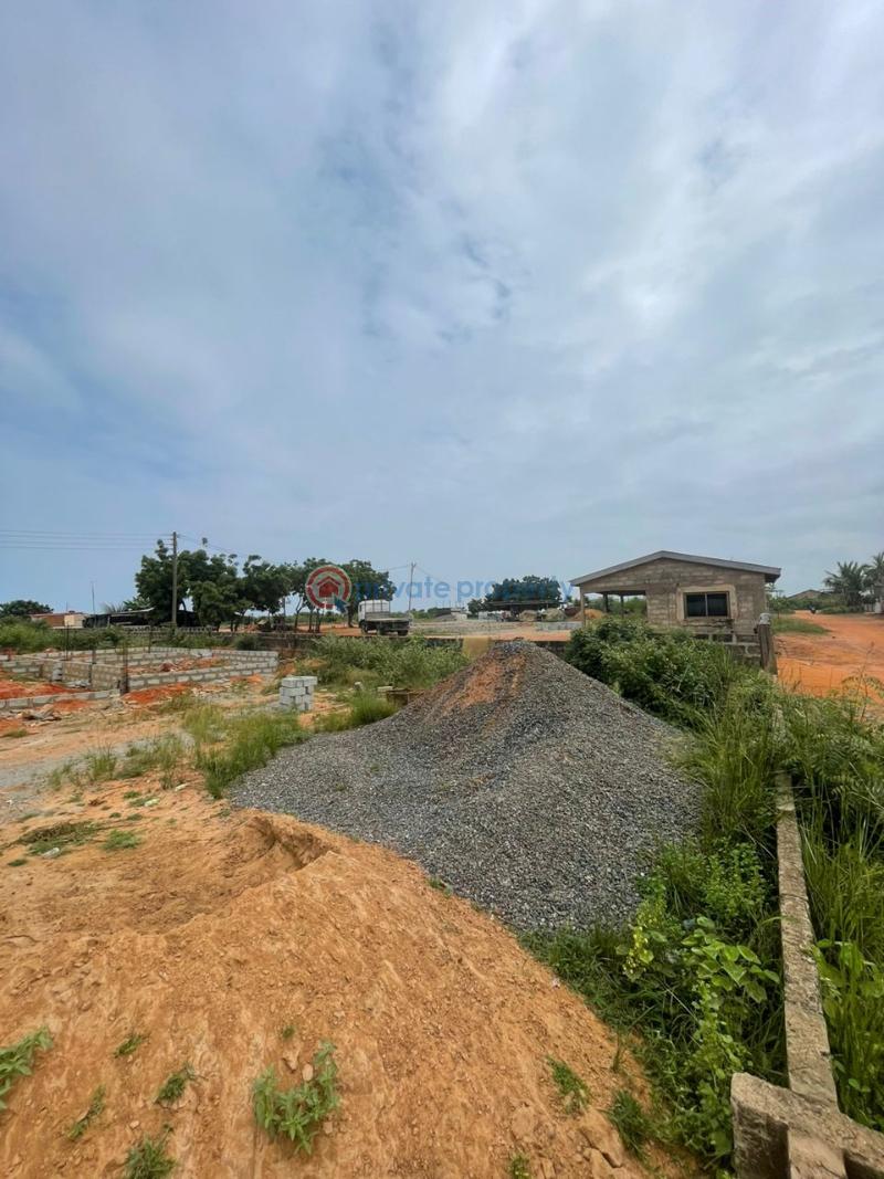 Land For Sale Beachroad Prampram Ningo Prampram District Accra - 1