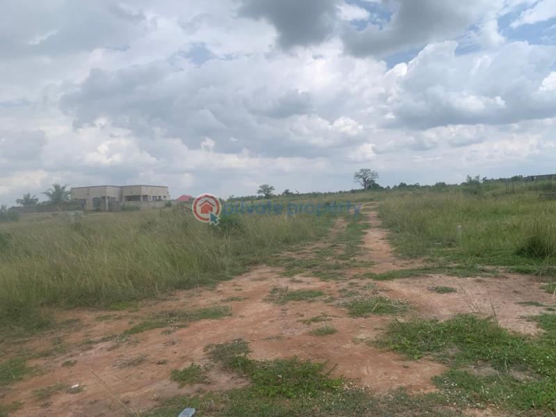 Land For Sale Accra Metropolitan  - 0
