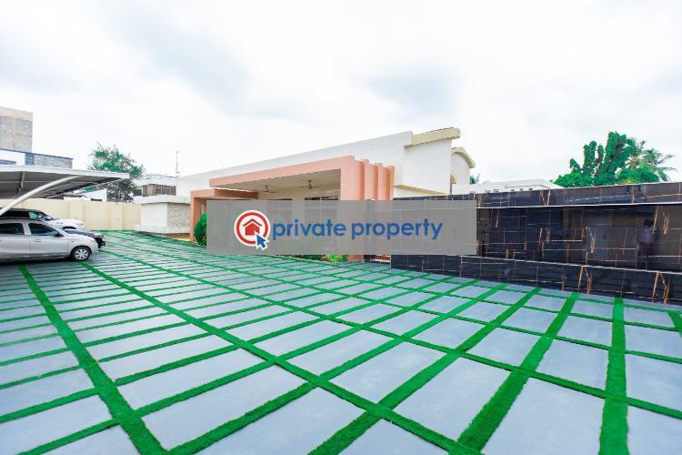 9 bedroom House For Sale &nbsp;labone North Labone Accra - 2