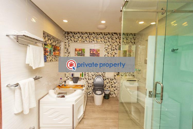 9 bedroom House For Sale &nbsp;labone North Labone Accra - 16