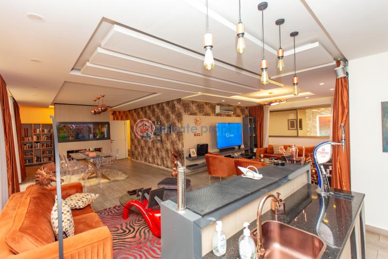 9 bedroom House For Sale Labone Cantonments Accra - 9