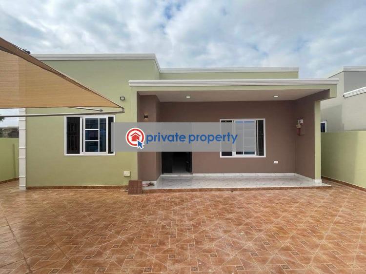 3 bedroom Detached Bungalow For Sale Spintex Accra - 5
