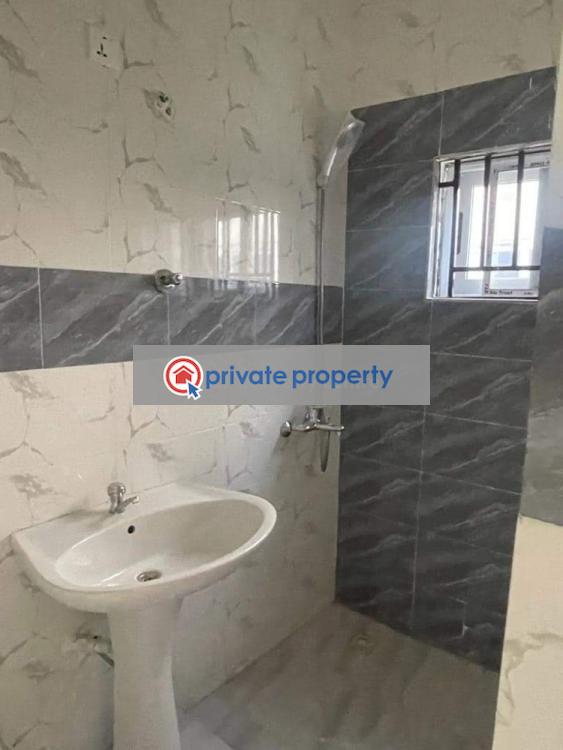 3 bedroom Detached Bungalow For Sale Spintex Accra - 7