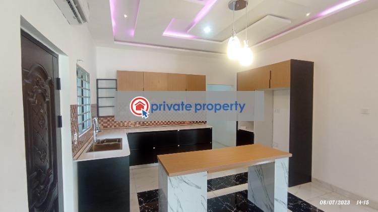 3 bedroom Detached Bungalow For Sale &nbsp;lakeside Ga East Municipal Accra - 7
