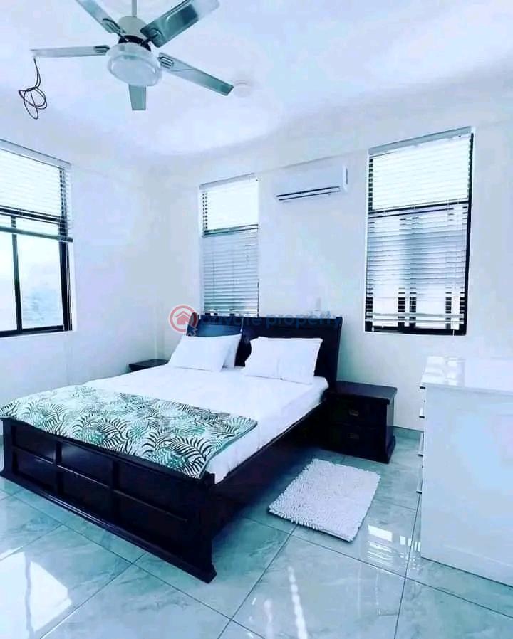 2 bedroom Apartment Short let East Airport Airport Residential Area Accra - 1